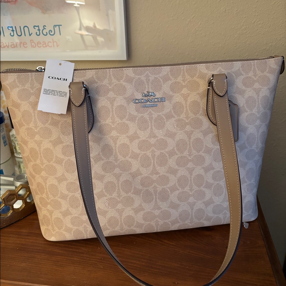 Coach Tote